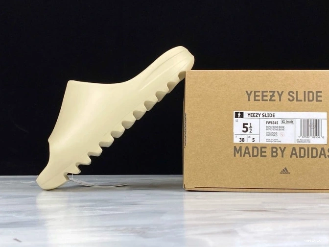 Slide Adidas Yeezy Bone FW6345 1002